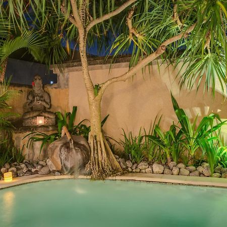 Villa Tirta Naga Bali Seminyak  Luaran gambar