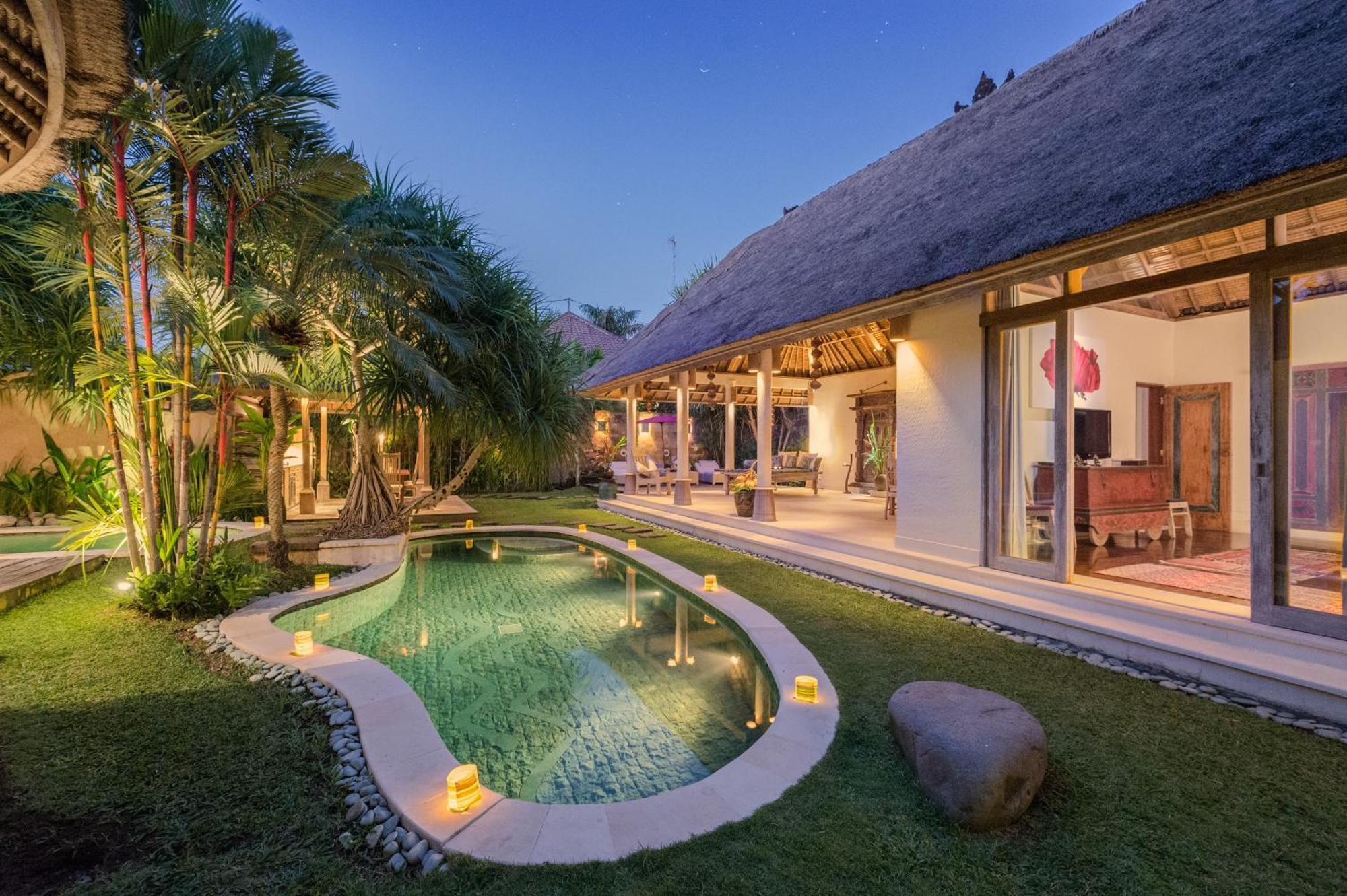 Villa Tirta Naga Bali Seminyak  Luaran gambar