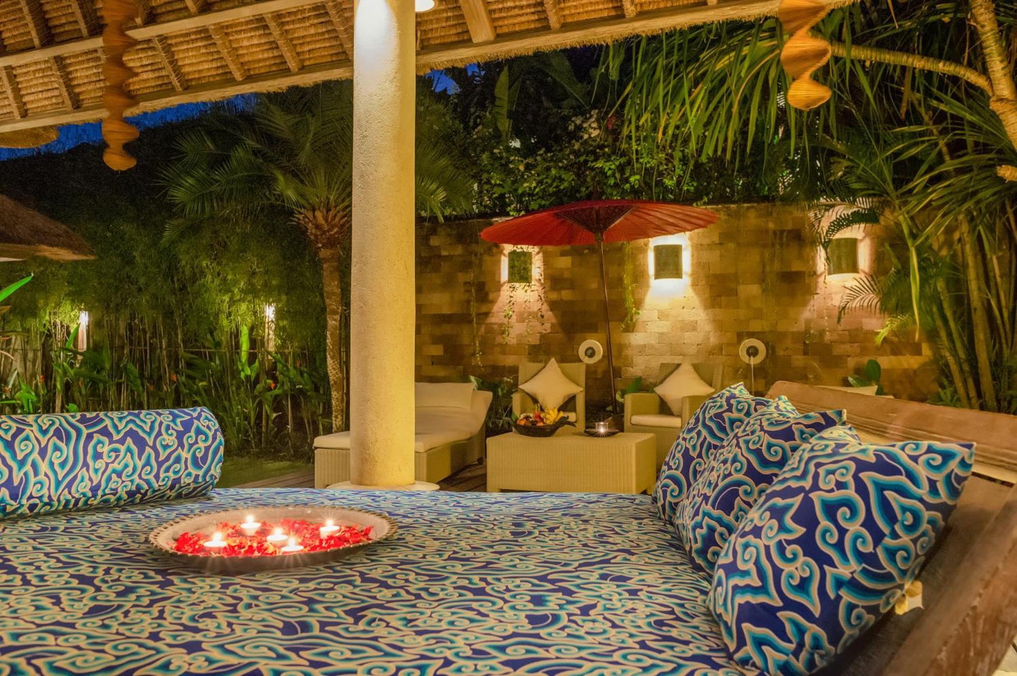 Villa Tirta Naga Bali Seminyak  Luaran gambar