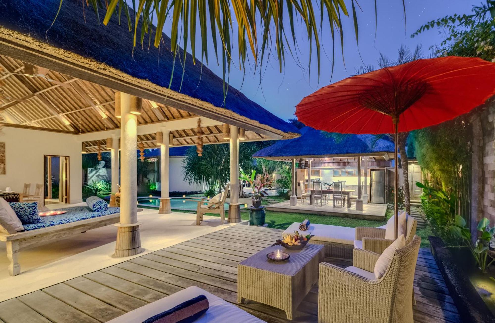 Villa Tirta Naga Bali Seminyak  Luaran gambar