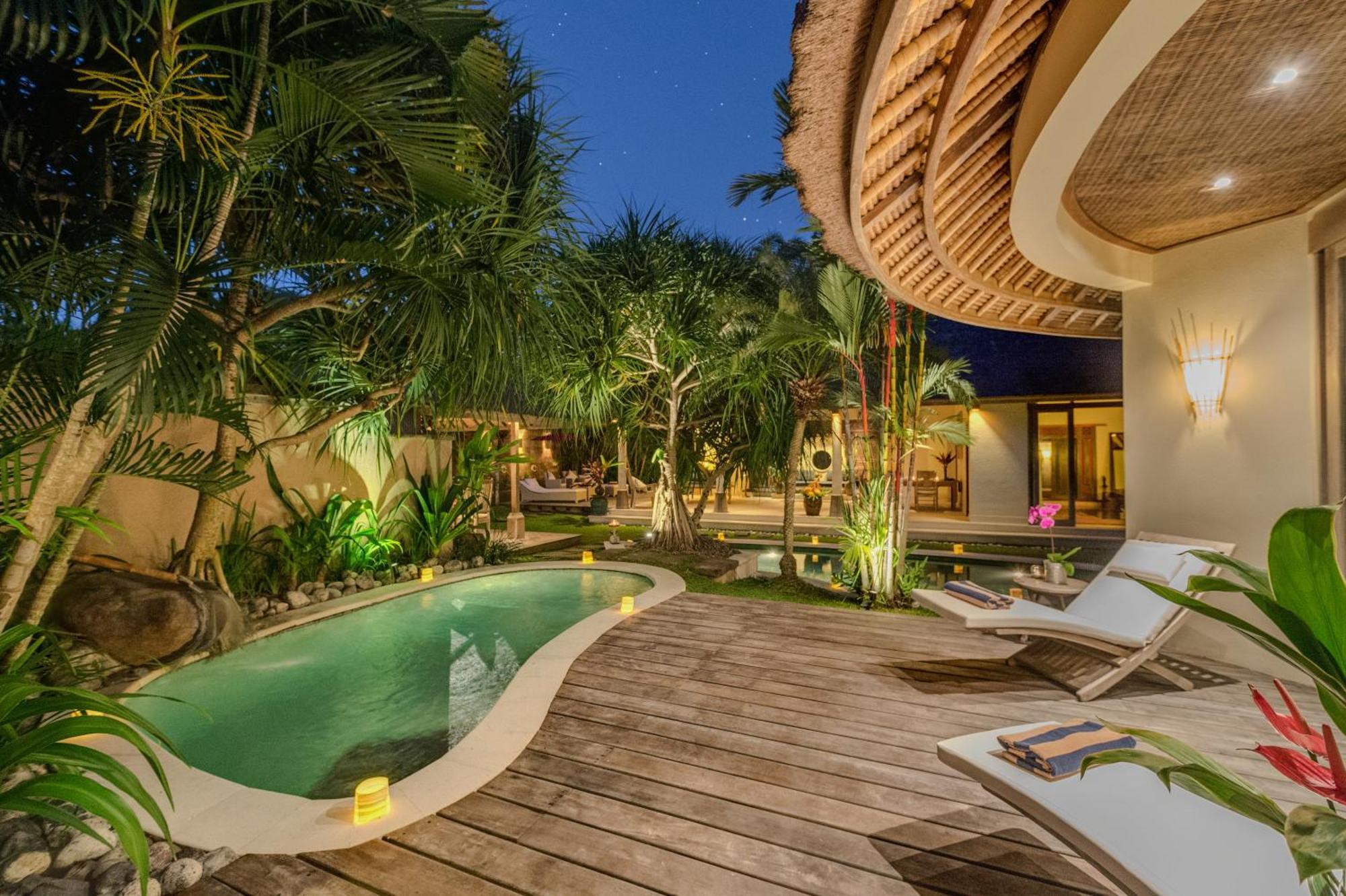 Villa Tirta Naga Bali Seminyak  Luaran gambar