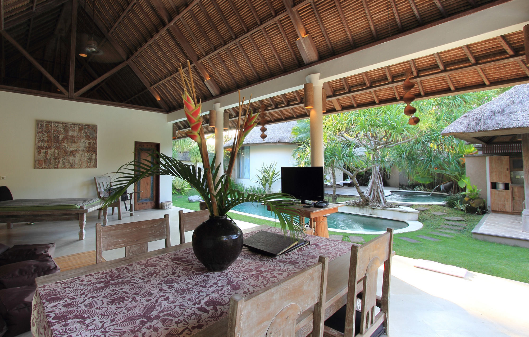 Villa Tirta Naga Bali Seminyak  Luaran gambar